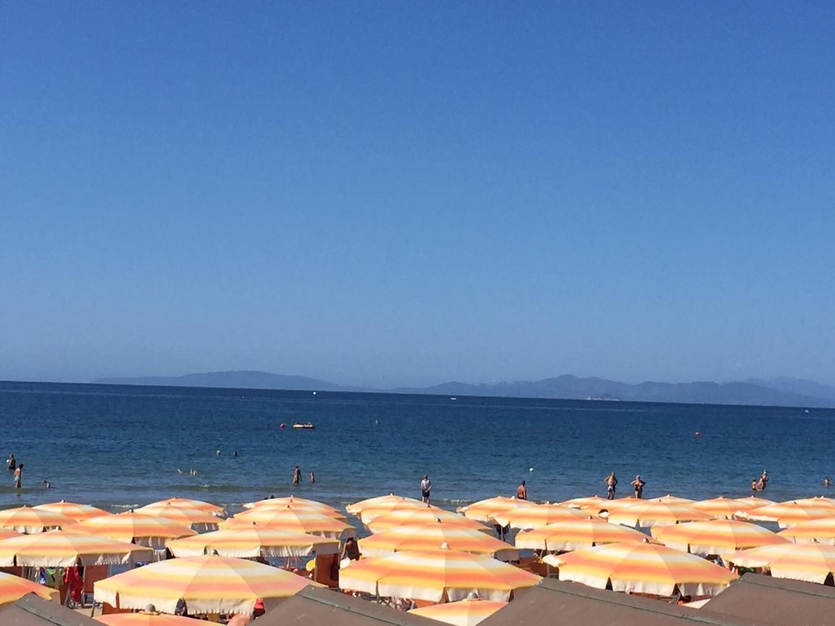 Hotel Lido Follonica Bagian luar foto