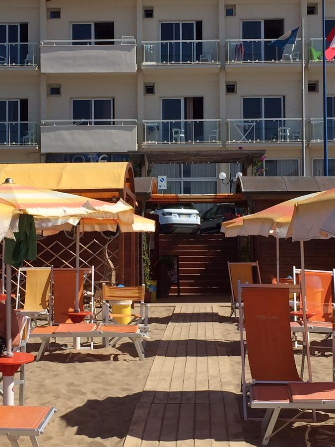 Hotel Lido Follonica Bagian luar foto