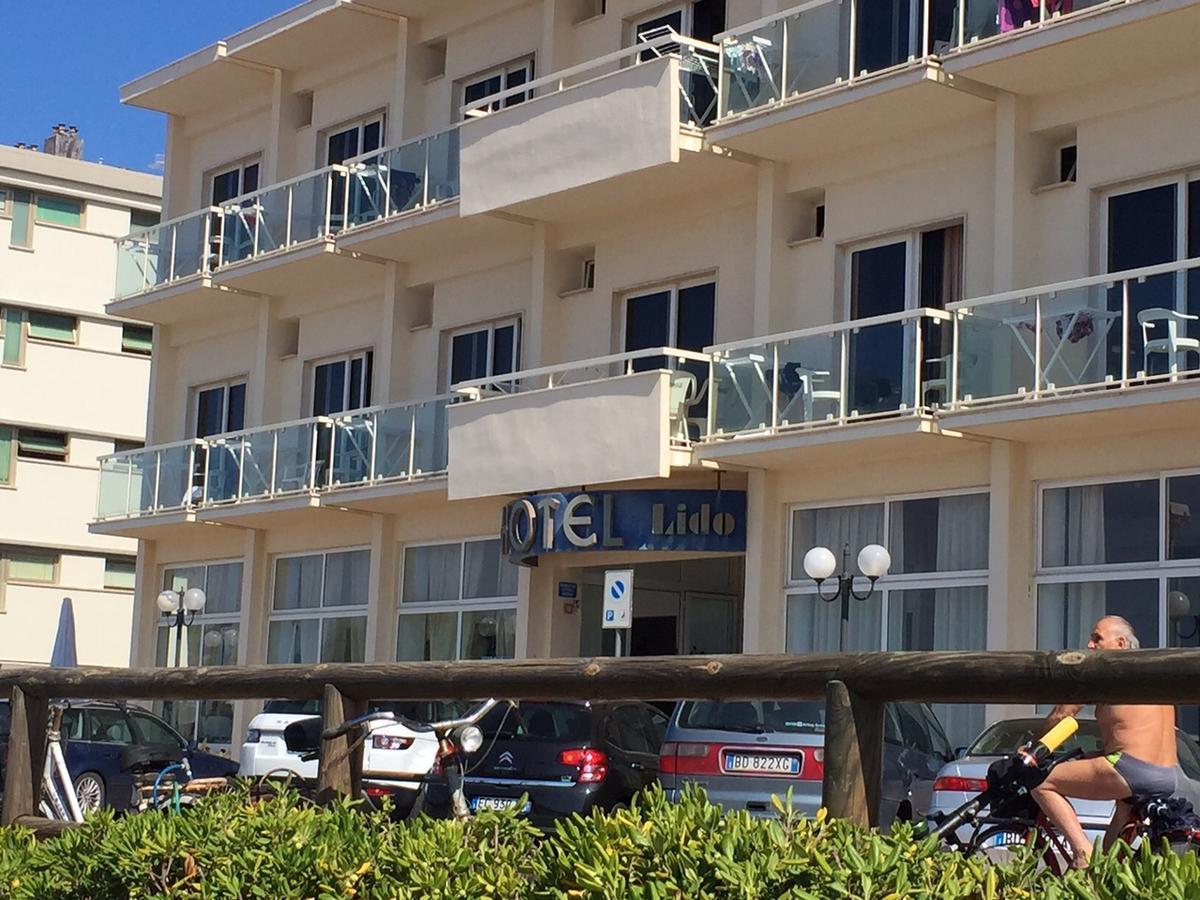 Hotel Lido Follonica Bagian luar foto