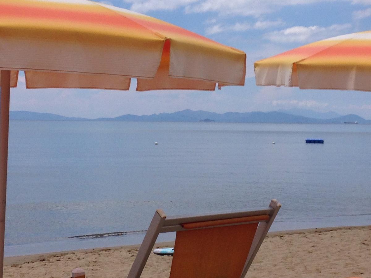Hotel Lido Follonica Bagian luar foto